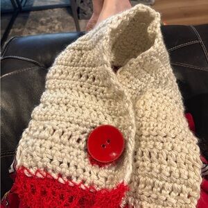 Off white & Red w/coconut button